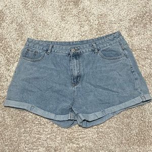 women’s denim shorts